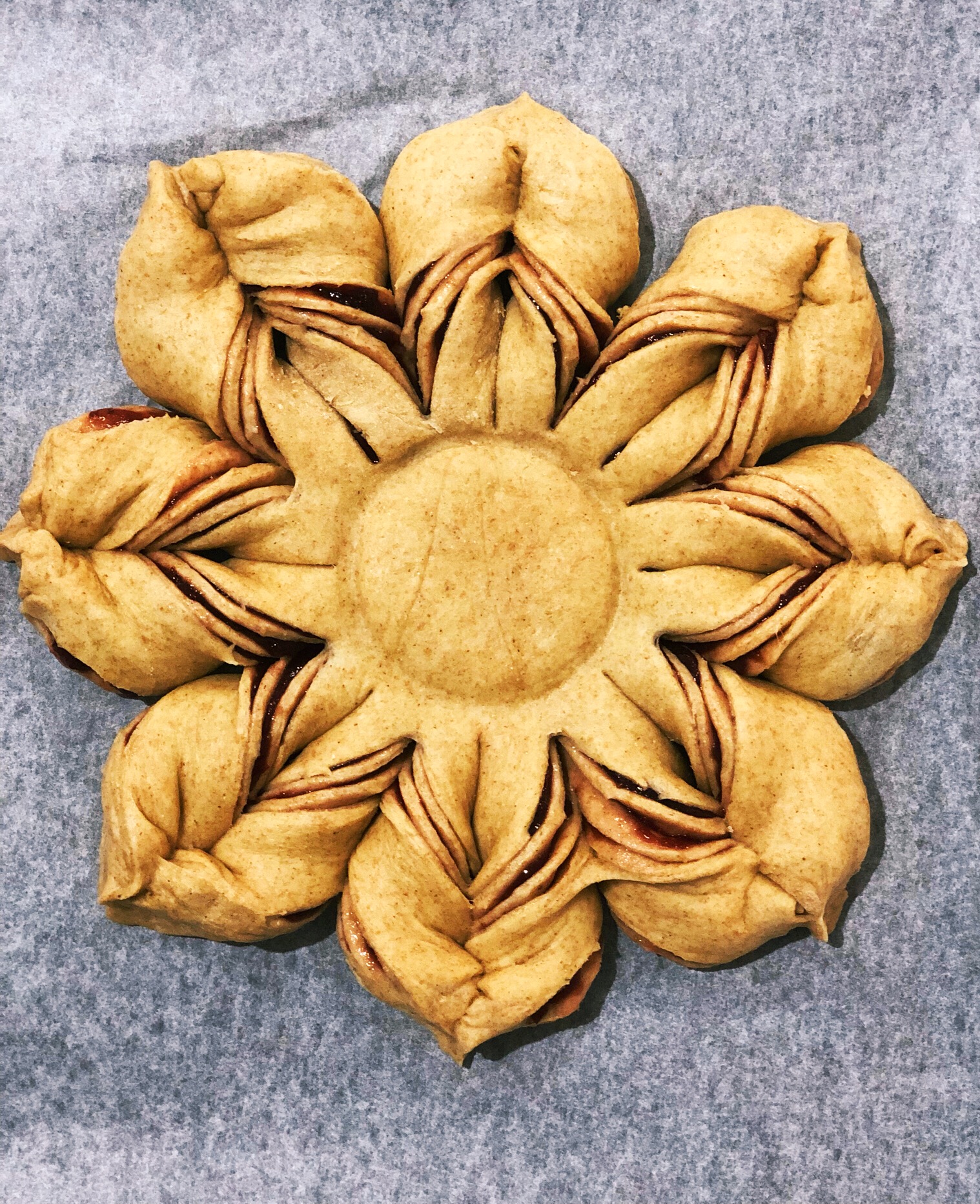 Canzone La Stella Di Natale.Stella Di Brioches Semi Integrale Alla Marmellata Di Ciliege Ricetta Vegetariana Paccheri A Merenda